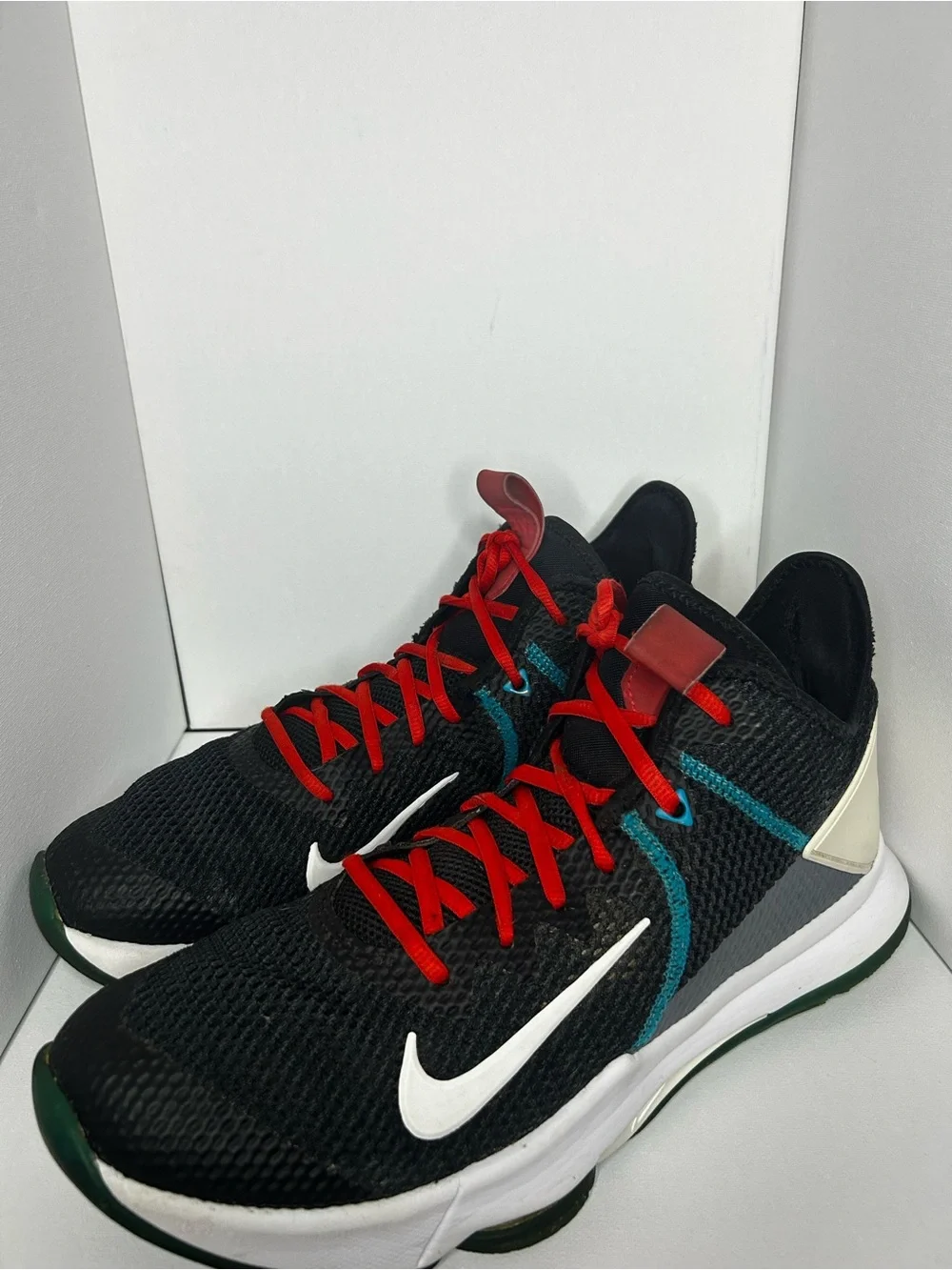 Nike Men’s Black Sneakers with Red Laces and Teal Accents